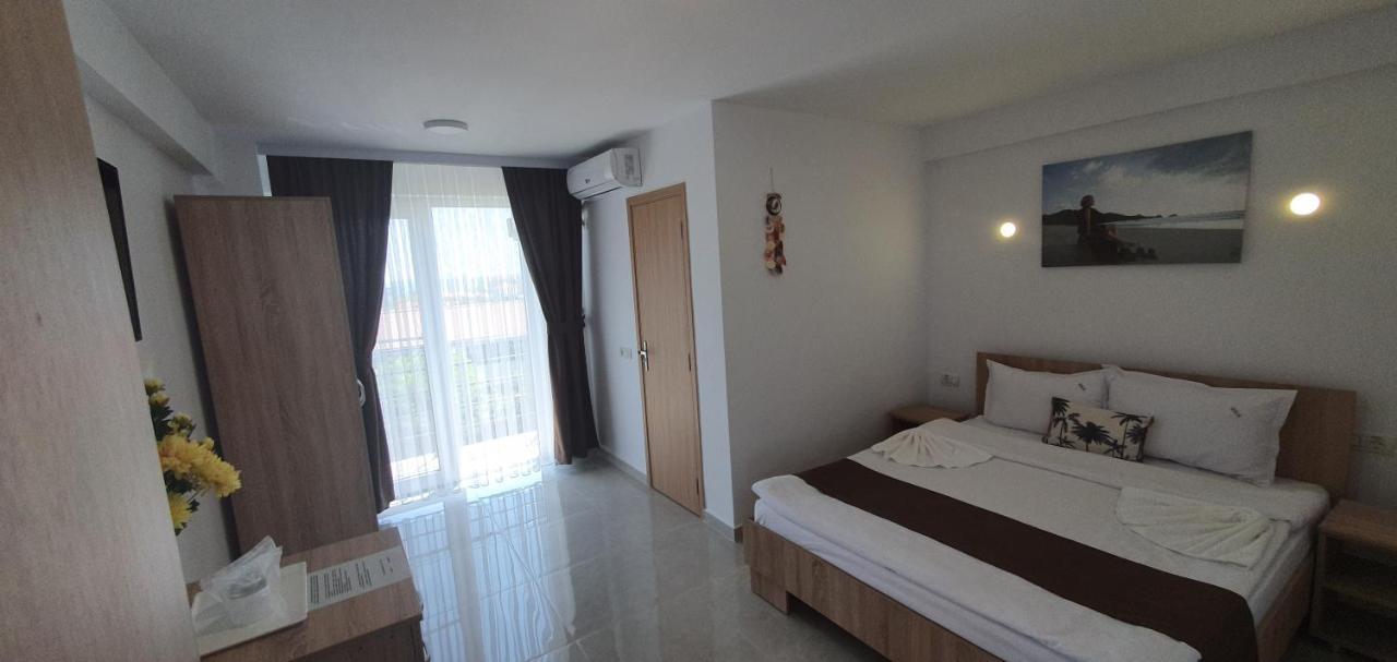 Hotel Ema à Vama Veche Extérieur photo