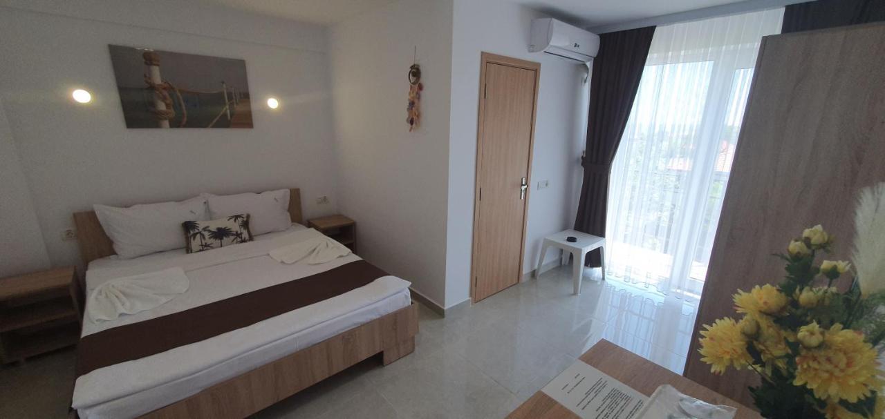 Hotel Ema à Vama Veche Extérieur photo